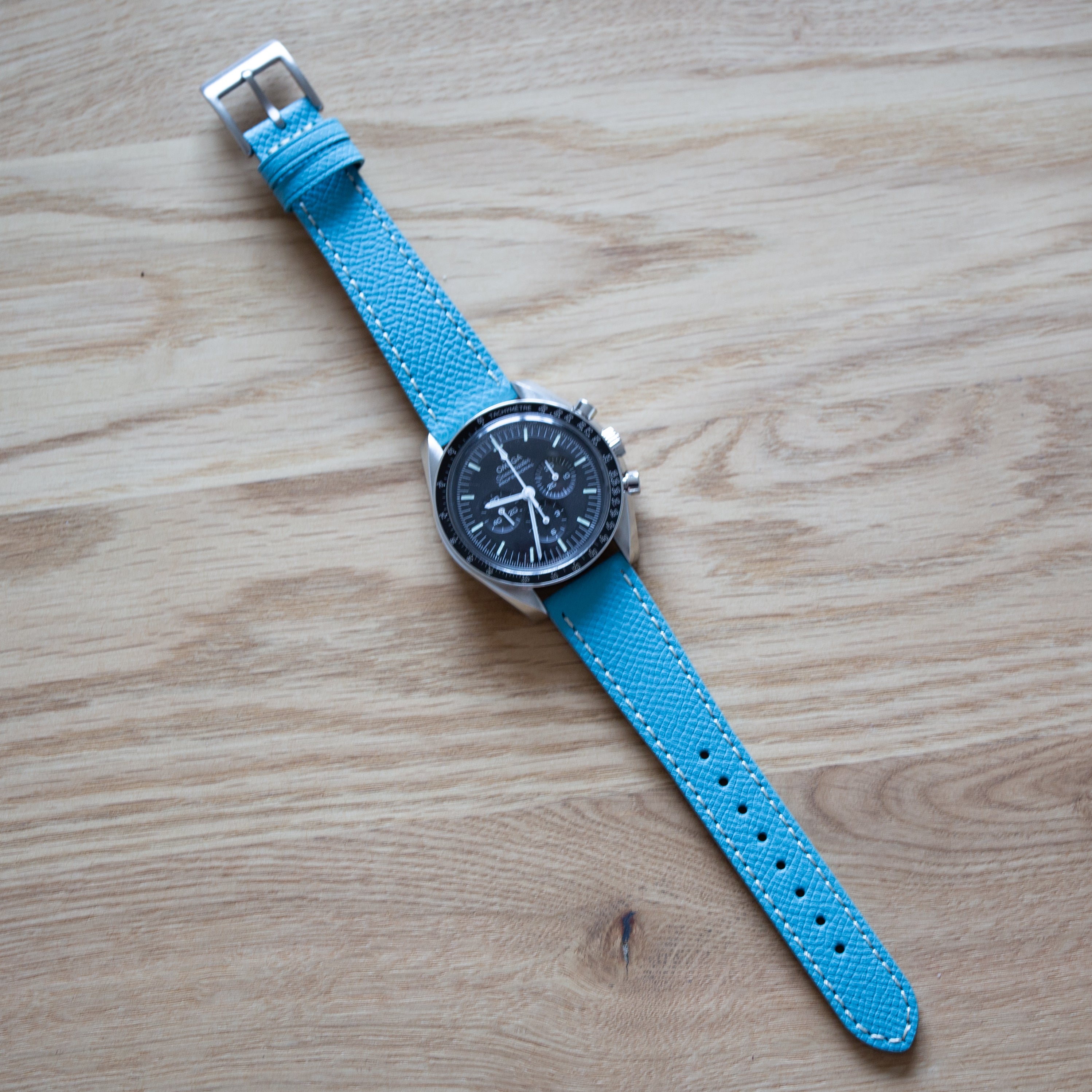 Omega speedmaster discount blue leather strap